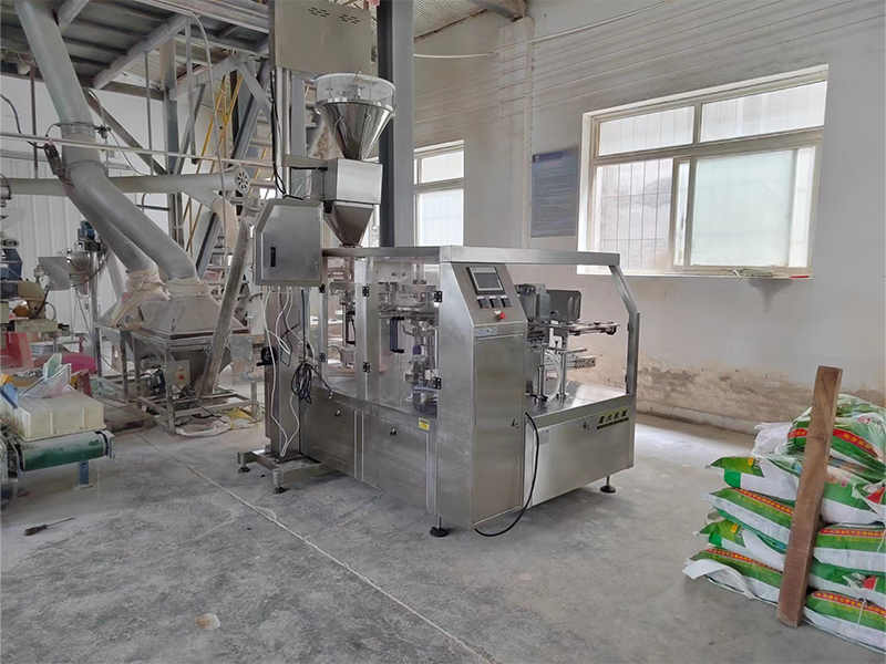 給袋式粉劑包裝機設備與面粉公司合作共贏的實際案例